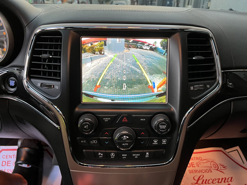 Jeep Gran Cherokee Overland Techo Panorámico