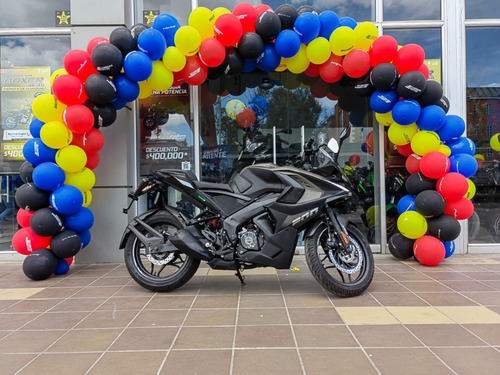 Imagen 2 de 16 de Pulsar Rs 200 Fi Abs
