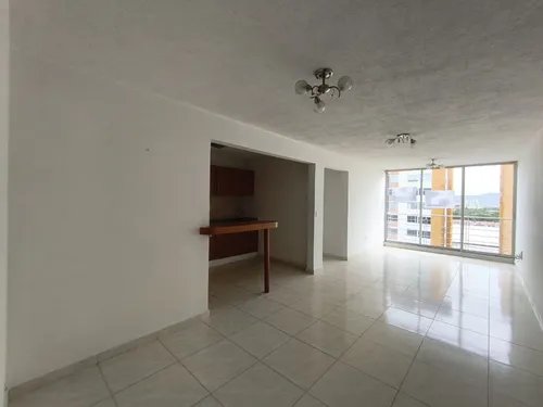 Apartamento En Arriendo En Prados Del Norte. Cod A30781