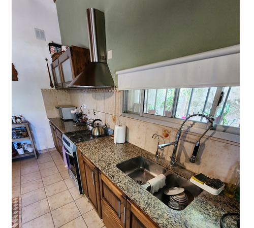 Imagen 7 de 22 de Venta - Excelente Casa En Calle Chimondegui Al 800
