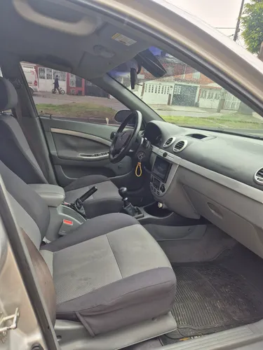 Chevrolet Optra 1.6 Advance