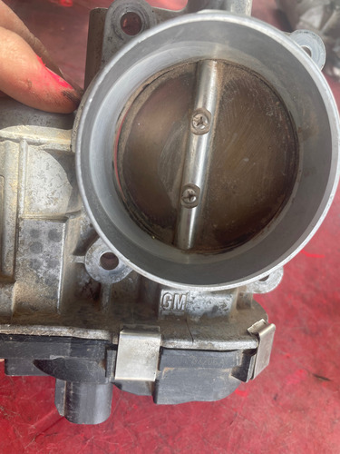 12595829 Cuerpo Aceleración Silverado Y Autos 3.6 (Usado)