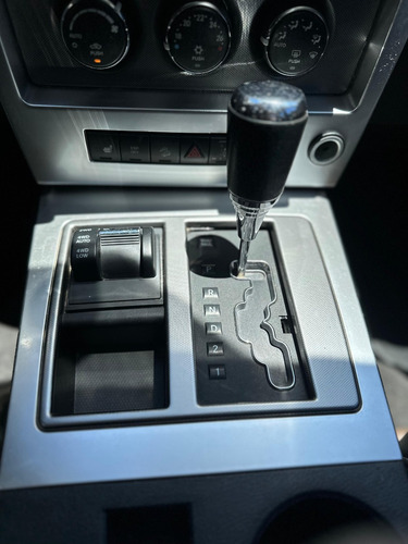 Jeep Cherokee 3.7 Limited Atx