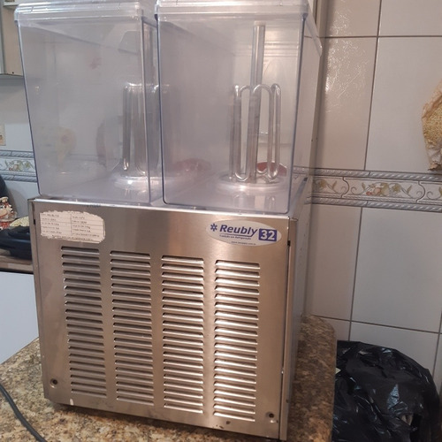 Imagem 1 de 4 de Refresqueira Dupla 15 Litros Por Cuba.
