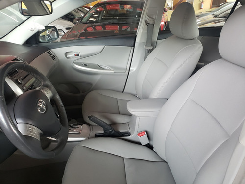 Imagem 10 de 15 de Toyota Corolla Gli 1.8 Flex Aut 2014