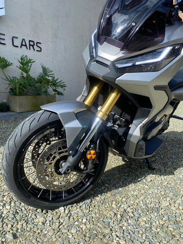 Honda X-adv 750