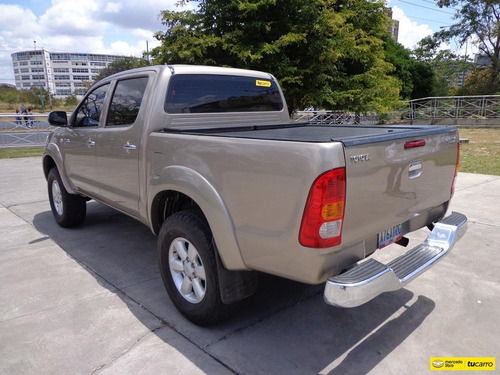 Toyota Hilux Kavak Automático 4x4
