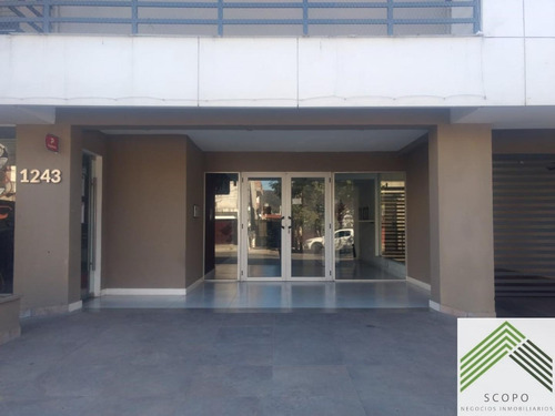 Imagen 2 de 10 de Vendo Dpto 2 Dor C/cochera - Calle Dean Funes Al 1243