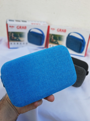 Parlante Portátil Grab Kolke Kpp136
