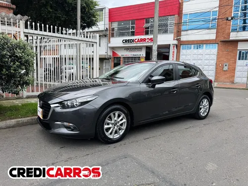 Mazda 3 2.0 Sport Touring