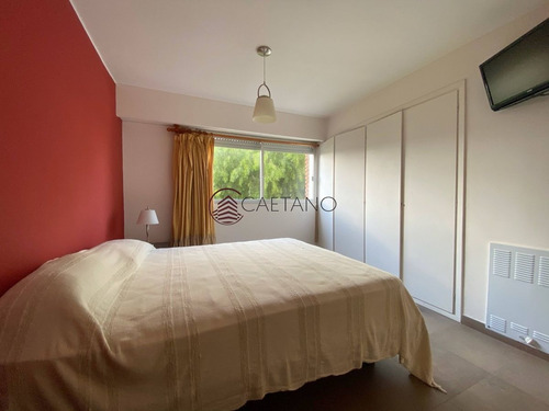 Imagen 23 de 30 de Venta De Apartamento 2 Dormitorios En Playa Mansa, Punta Del Este. - Punta Del Este Mansa