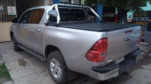 Toyota Hilux 2.4 Cd Sr 150cv 4x2 2017