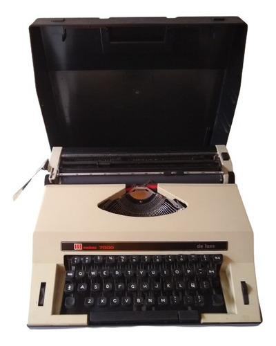 Máquina De Escribir Madosa 7000 De Luxe 