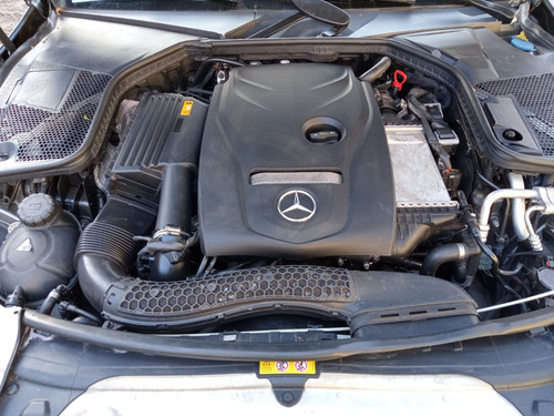 Mercedes-Benz Classe C 1.6 Avantgarde Turbo Flex 4p