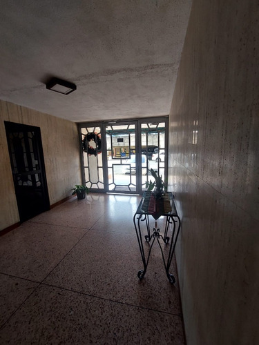Imagen 16 de 16 de Oportunidad Amplio Apartamento 85mts2 Piso Bajo 0414-7041922