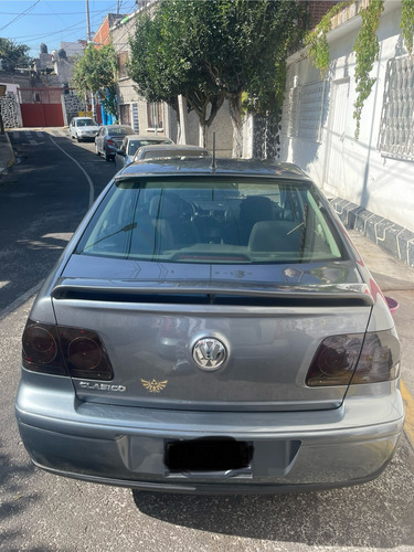 Volkswagen Jetta 2.0 Cl L4 Man Abs At