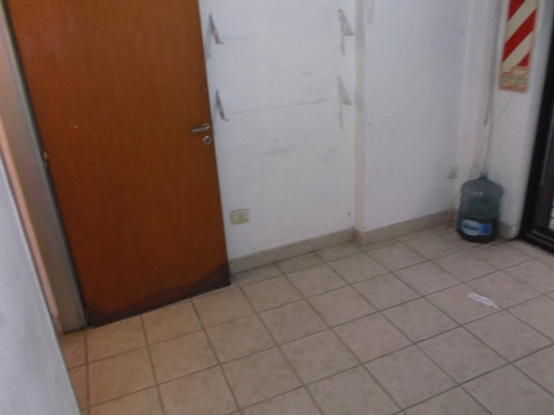 Imagen 6 de 8 de Local Comercial. Caballito, Av. Directorio 3200. Todo Rubro