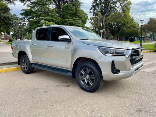 Toyota Hilux Pick-Up 2.8 Cd Srv 204Cv 4X2