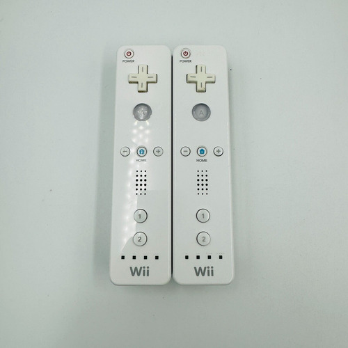 Control Joystick Inalámbrico Nintendo Wii Remote Plus White (Reacondicionado)