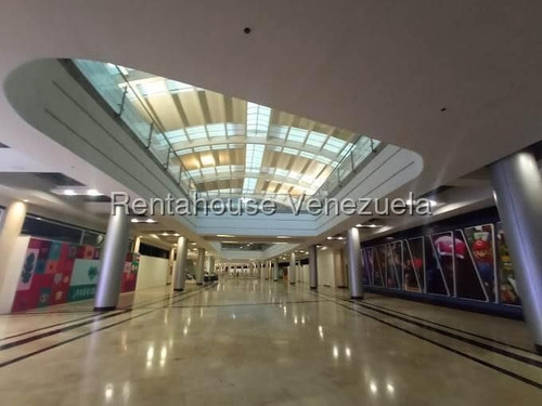 Estupendo Fondo De Comercio En Venta Totalmente Operativo Con Maravillosa Ubicación Parque Cerro Verde