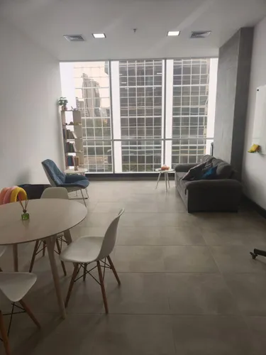 Oficina En Arriendo En El Poblado. Cod A21650