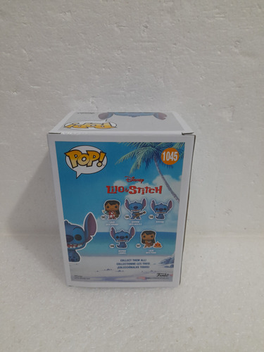 Funko Pop Disney Stitch #1045 Flocked Target Con Protector (Usado)