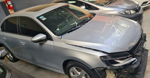 Volkswagen Vento 2.0tdi