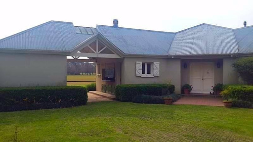 Centauros Club De Campo