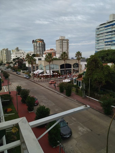 Imagen 25 de 30 de Venta Apartamento 3 Dormitorios En Peninsula, Punta Del Este