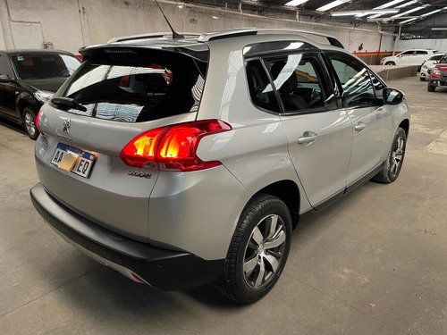 Peugeot 2008 1.6 Feline 2016