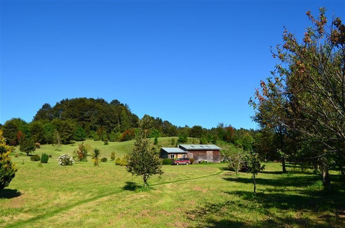 Casa En Venta De 2 Dormitorios En Puerto Varas