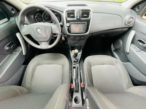 Renault Logan 1.6 Expression