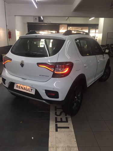 Imagen 16 de 22 de Renault Stepway Intense 1.6 Tasa 0% No Es Plan (ev)