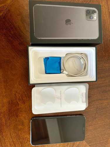 iPhone 11 Pro Max Negro De 64gb Excelentes Condiciones (Usado)