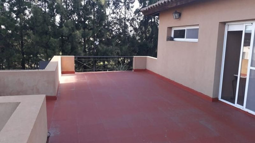 Imagen 18 de 28 de Imponente Casa Con Quincho Y Piscina En Venta - Barrio Privado Malibu - Canning