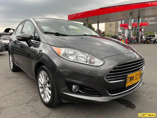 Ford Fiesta Titanium 1.6cc AT AA 4X2