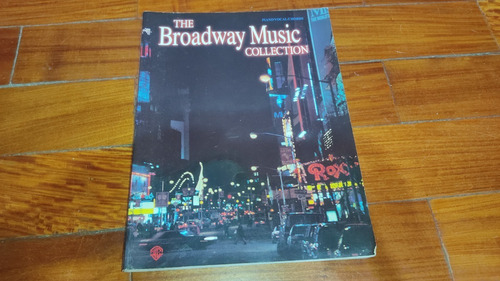 Broadway Music Collection-warner Bros- Usado Muy Buen Estado