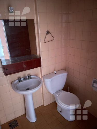 Imagen 14 de 17 de Departamento - La Plata