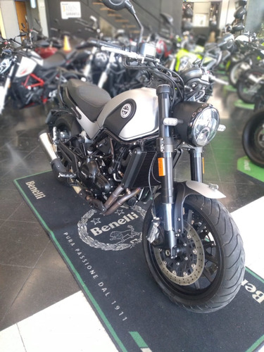 Benelli Leoncino 500 2021 Usada 2500km Impecable L.p.tranf