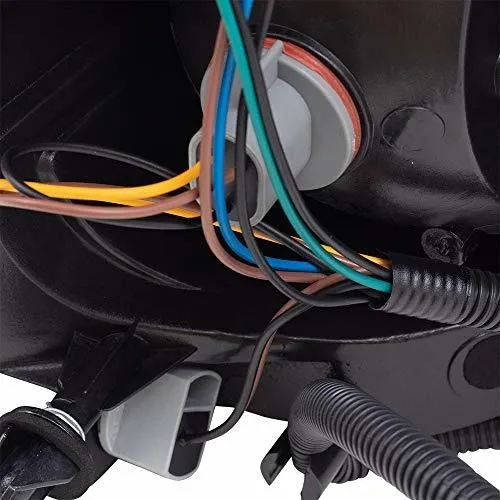 Faro Trasero Brock Para Chevy Tahoe