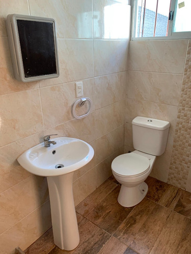 Apartamento Alquiler 1 Dormitorio Unión Al Frente Con Patio