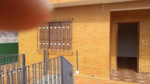 Imagem 4 de 30 de Casa - 3 Dormitórios - 1 Edícula - 3 Vagas De Garagem - Jardim Sabiá - Cotia / Sp - Cs531071v