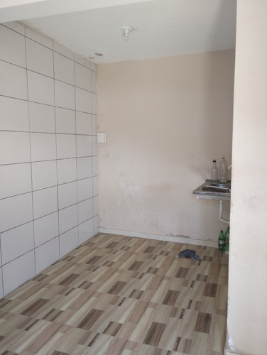 Casa , Com Kit Net Pronta , Com Laje Pronta Para Construir
