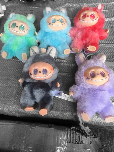 Muñeco Labubu Big Into Energy - Sorpresa Pgpmart