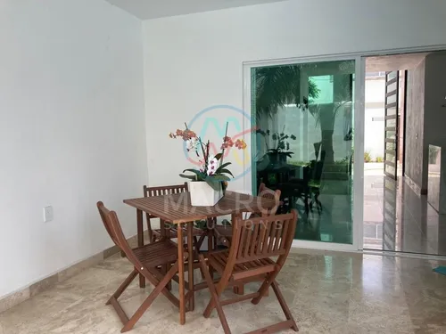 Casa En Venta En Jardines De Tlayacapan
