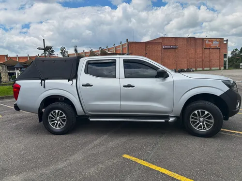 Nissan NP300 Frontier 2.5l 4x2