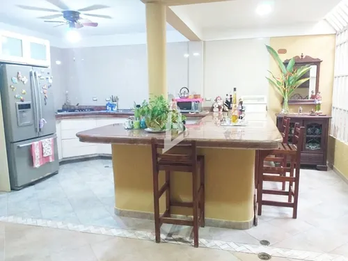 Casa En Villa Icabarú