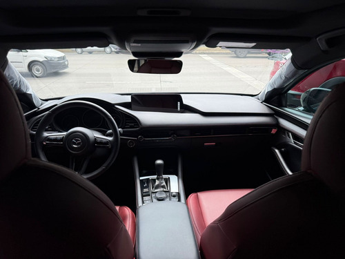 Mazda Mazda 3 2.5T Signature Hatchback At