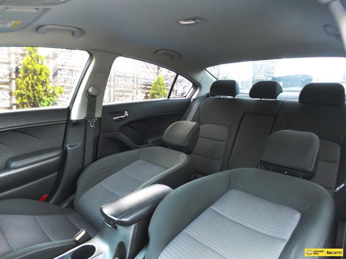 Imagen 13 de 15 de Kia Cerato Pro Ex