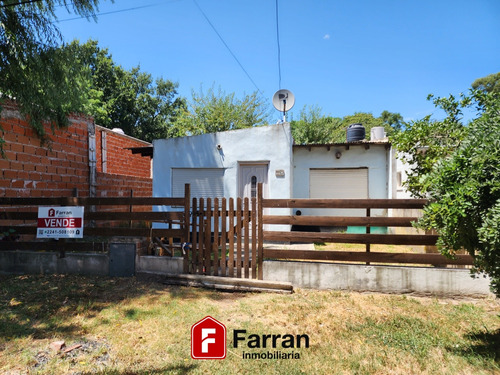 Casa Venta General Belgrano - 3 Dorm, Barrio Parque. Escritura